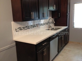 Foto del edificio - 7521 Norton Ave