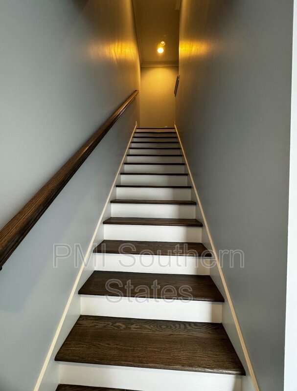 Foto del edificio - 103 Jones Ave