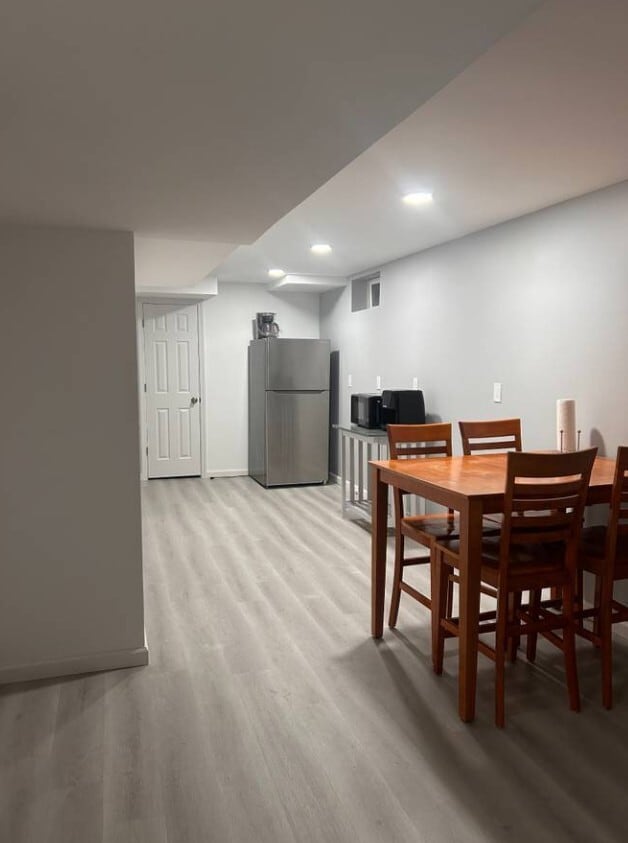 Building Photo - 45 Wrangle Brook Rd