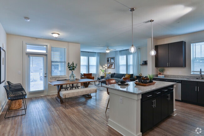 2BR, 2BA - B2 - Burton Hills