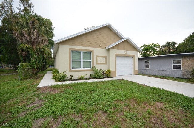 Foto del edificio - 3312 Armstrong Ct