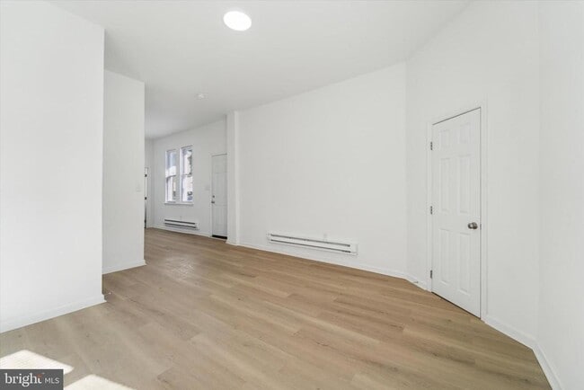 Building Photo - 6229 Callowhill St
