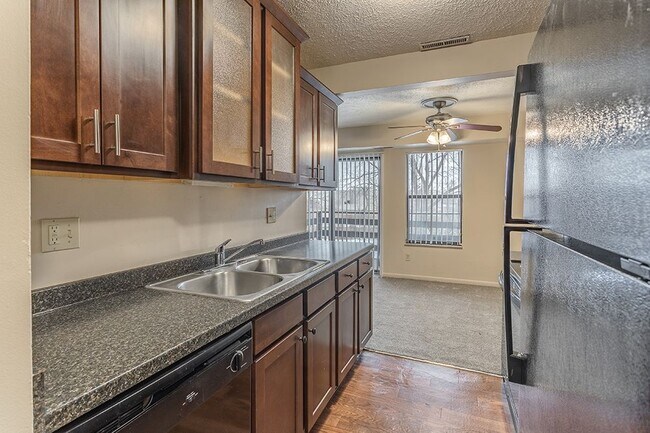 Foto del edificio - Delta Square Apartments - Lansing, MI