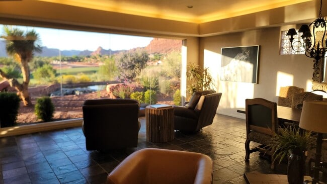 Building Photo - Paiute Springs at Entrada on Golf Course & FURNISHED!! 6-8 month lease available!