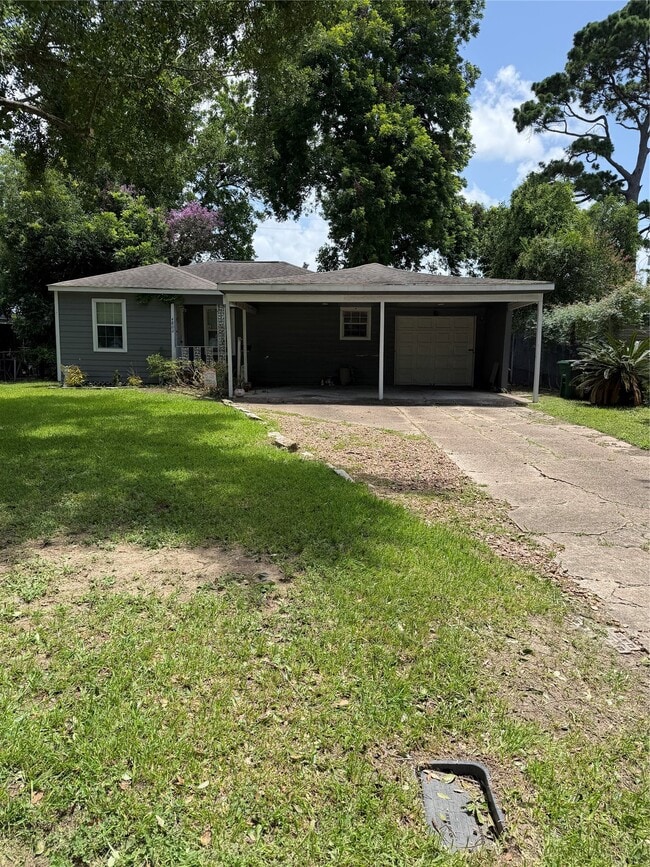 Building Photo - 4802 Eppes St