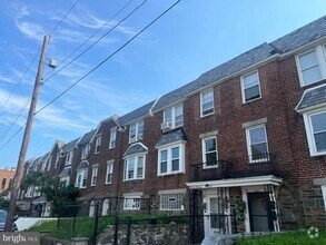 Building Photo - 1418 Greeby St