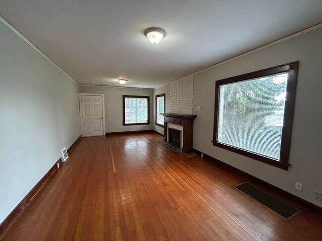 Foto del edificio - 320 E Street, Blaine