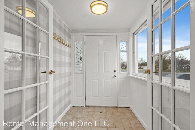Building Photo - 3 br, 1 bath House - 35535 Palmer Rd.