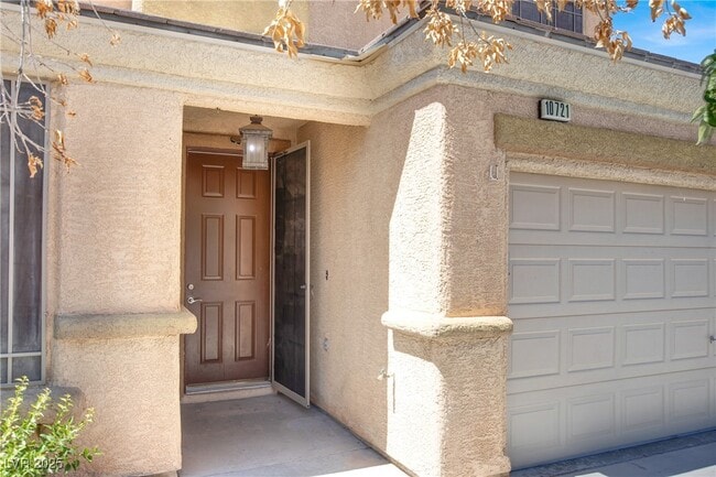 Building Photo - 10721 Vemoa Dr