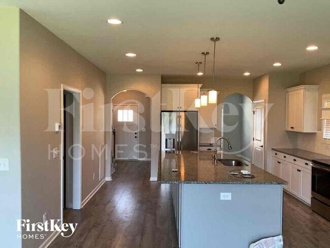 Building Photo - 1349 Millet Dr