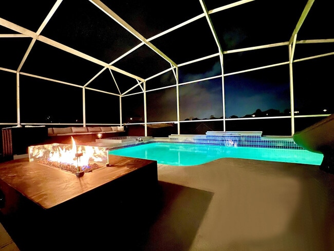 Foto del edificio - 500 Highlands Reserve Blvd
