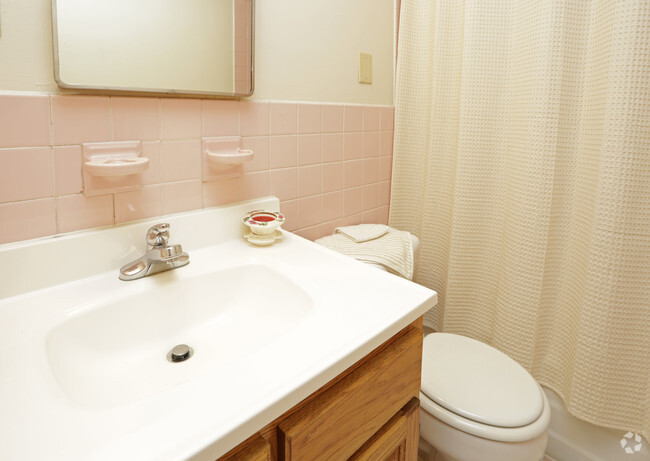 Interior Photo - Chapman Square Apartments