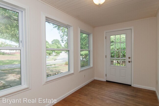 Foto del edificio - 2 br, 1 bath House - 503 North 21st Street