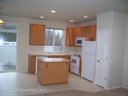 Building Photo - 4327 SE Chelsea Ln