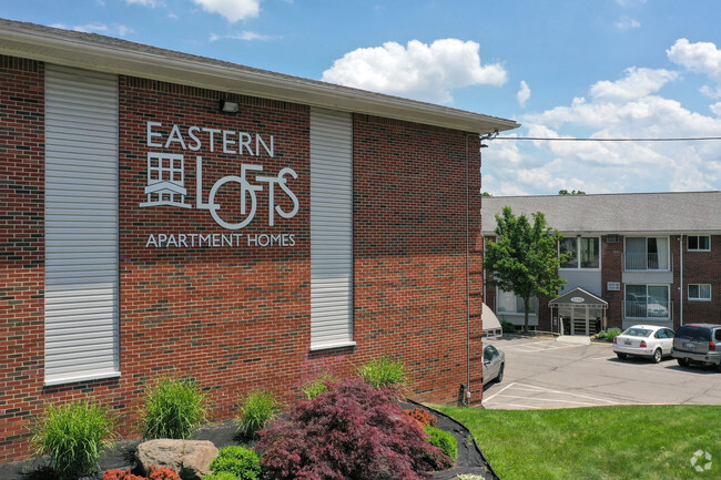 Foto del edificio - Eastern Lofts Apartment Homes