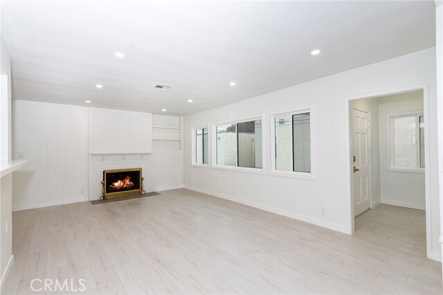 Building Photo - 5746 Klump Ave