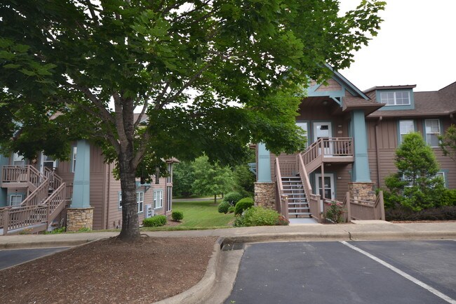 Building Photo - 1001 Deermouse Way-WOLFPEN CONDOS!!!  2/2
