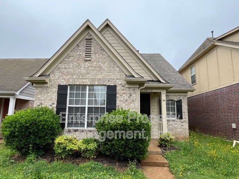 Primary Photo - 10174 Sorrento Pl