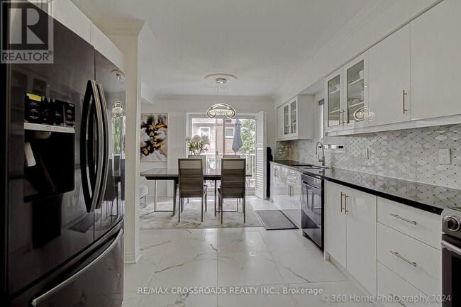 Building Photo - 44 Mendocino Dr