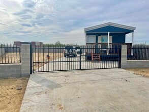 Building Photo - 4201 Santa Maria Ave