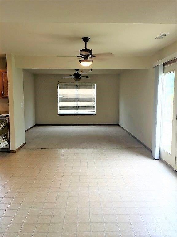 Foto del edificio - 16850 Huntington Lane B