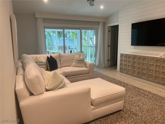 Foto del edificio - 7713 Jewel Ln