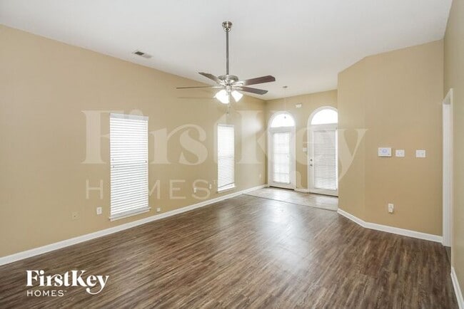 Building Photo - 5630 Casey Ln