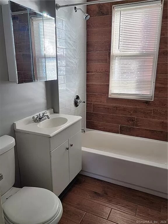 Foto del edificio - 405-407-407 Franklin Ave