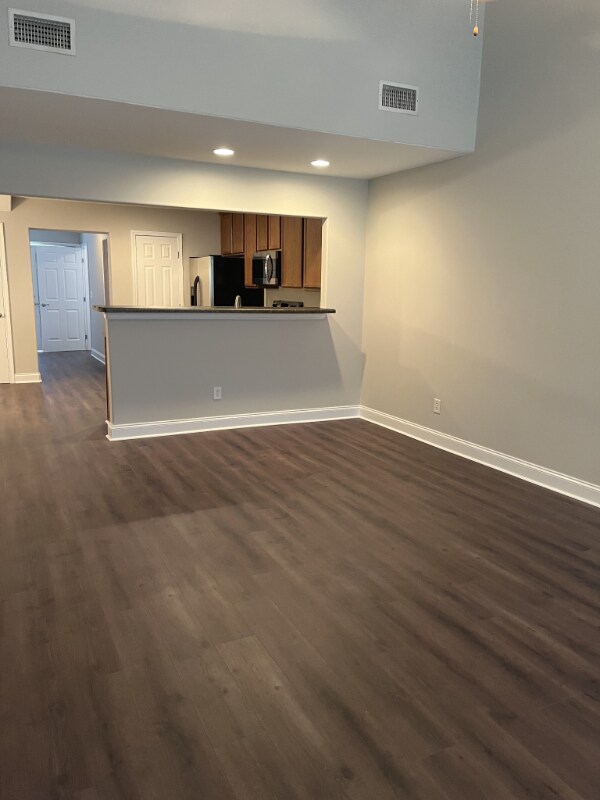 Foto del edificio - 125 Noel Cove Cir