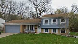 Building Photo - 243 Randall Dr