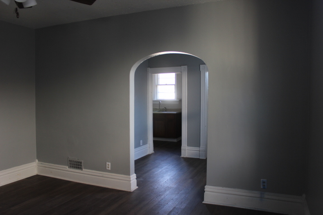 Foto del edificio - 521 SW Tyler St