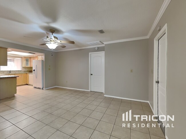 Foto del edificio - 11192 Timbercrest Rd