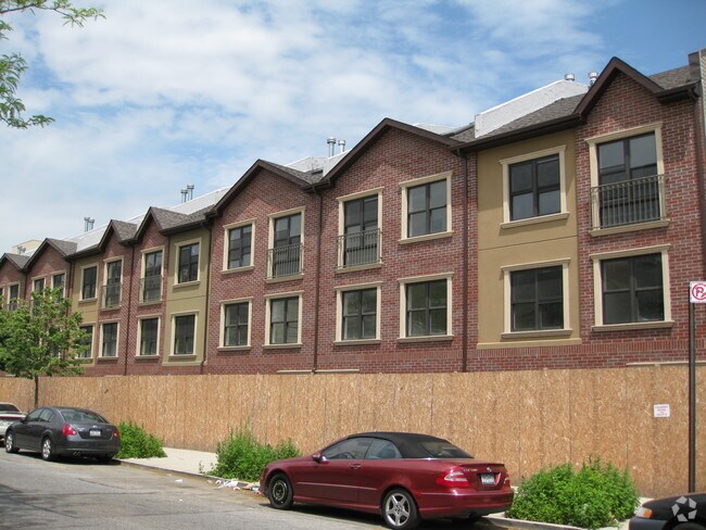 Primary Photo - 1499 Prospect Pl