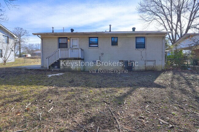Foto del edificio - 3467 Eisenhower Cir SE