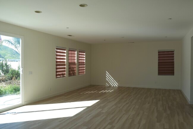 Building Photo - 20349 Barrel Rd