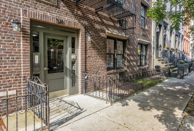 Entrance - 328 W 19th St