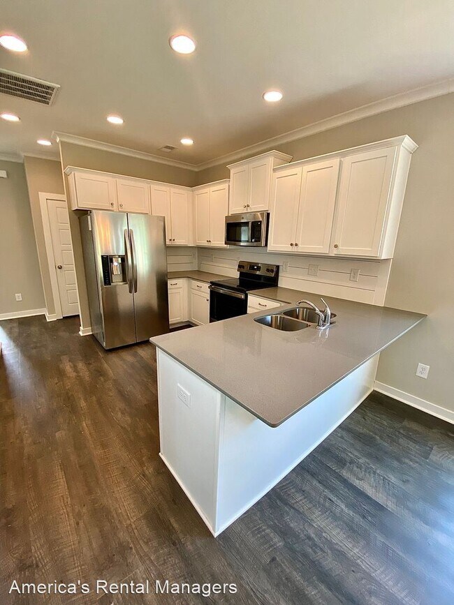 Building Photo - 3 br, 2.5 bath House - 244 Creek Run Way