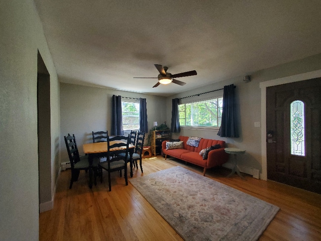 Photo - 1240 Elmira St House