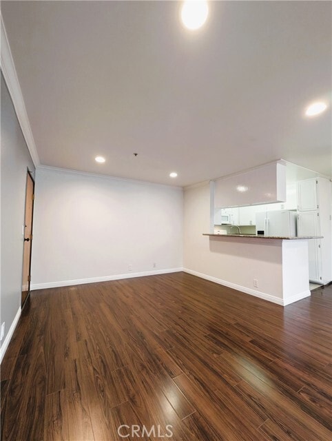 Building Photo - 11162 Camarillo St