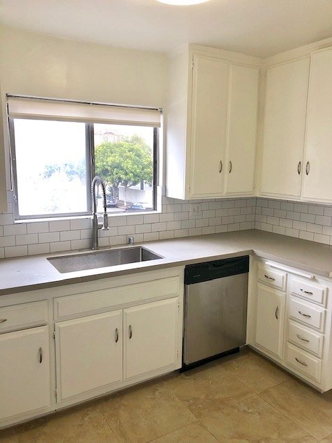 N.º 208 - 105 S Orlando Ave