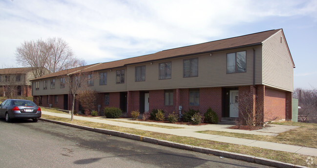 Building Photo - Echo Hill