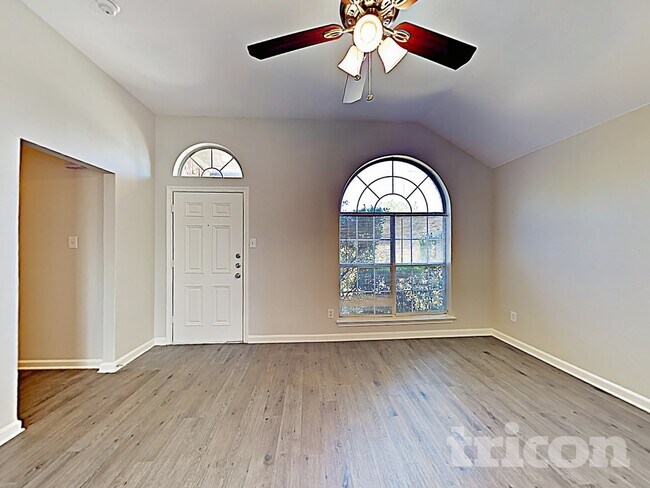 Building Photo - 1024 Kory Dr
