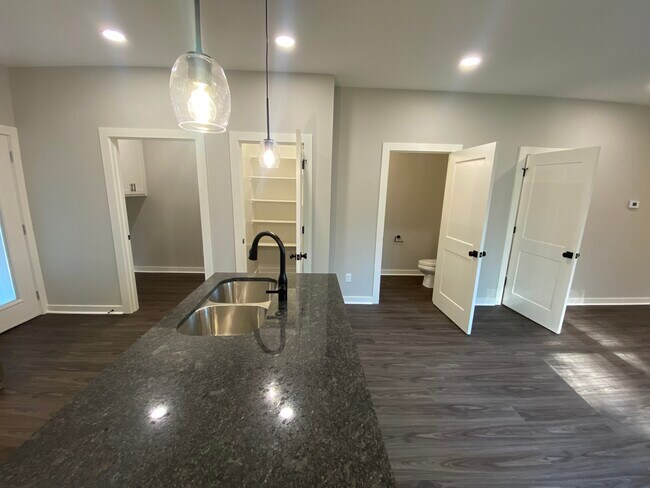 Foto del edificio - 606 SW 3rd St