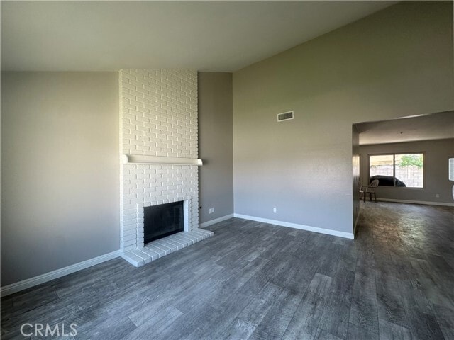 Building Photo - 17175 Micallef St