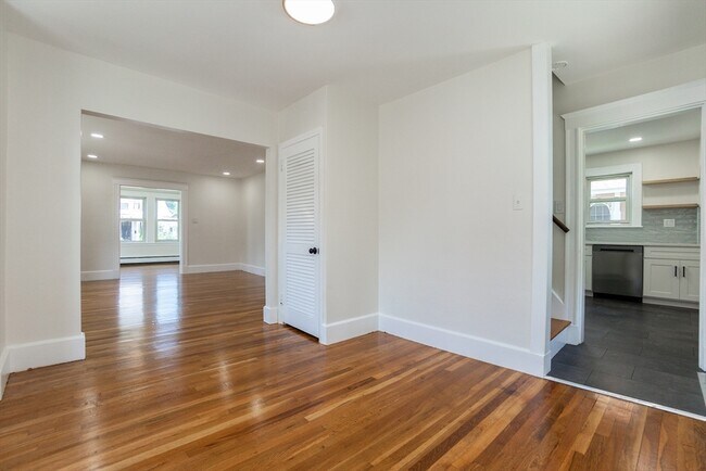 Foto del edificio - 48 Standish St