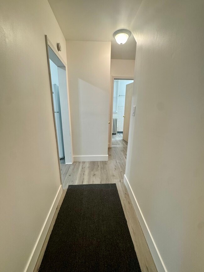 Foto del edificio - 2415 7th Ave
