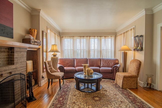 Foto del edificio - 7741 S Chappel Ave