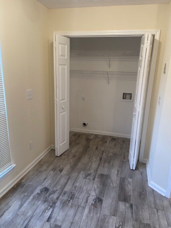 Foto del edificio - 3824 Carriage Oaks Dr