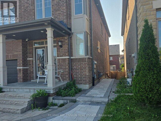 Building Photo - LOWER LEVEL - 253 EAST'S CORNERS (BASEMENT) BOULEVARD