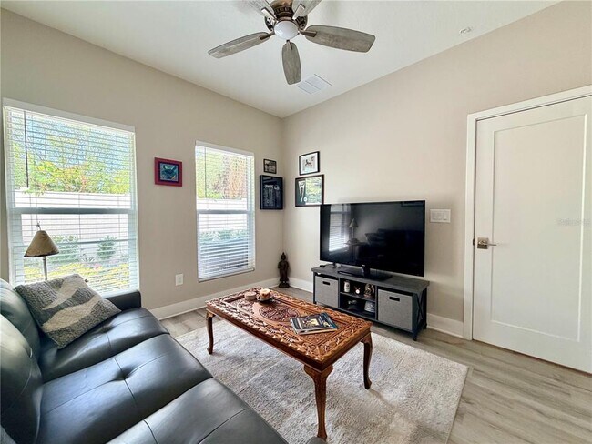 Foto del edificio - 946 Highland Ave